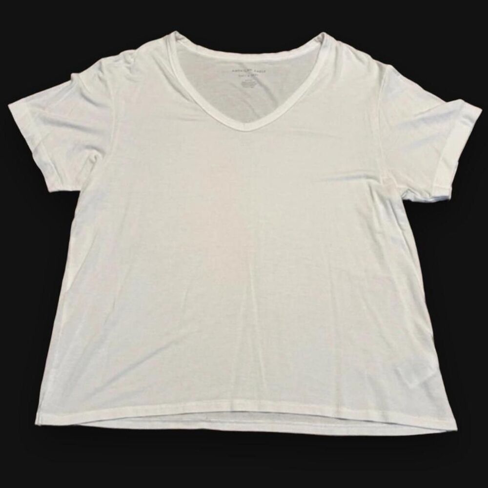American Eagle White V-Neck T-Shirt Women's S